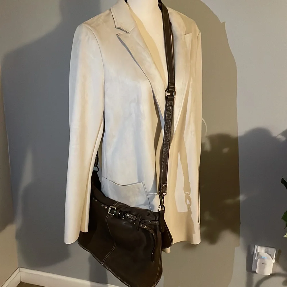 CAVALCANTI ITALY LEATHER BROWN CROSSBODY PURSE. - Picture 4 of 9